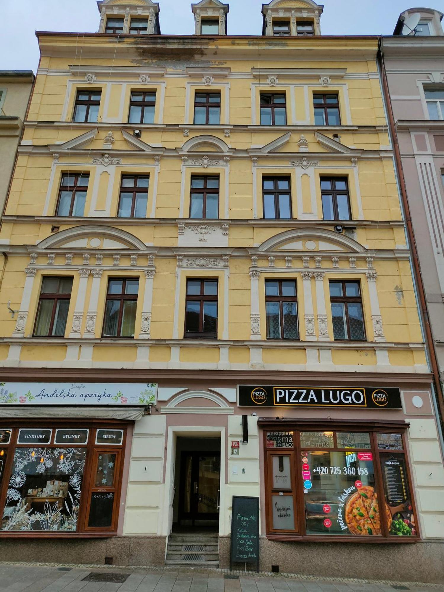 Family Apartment Kv Karlovy Vary Exterior photo